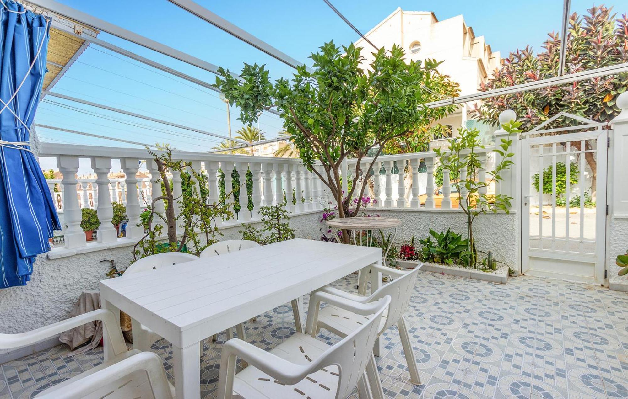 2 Bedroom Awesome Home In Santa Pola Kültér fotó
